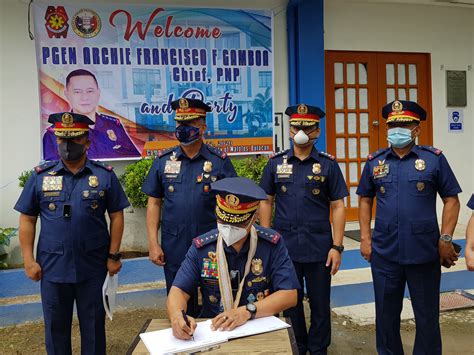 lawrence cajipe|New Bulacan cop chief assumes post .